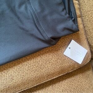 Tamsy Black stretch pants